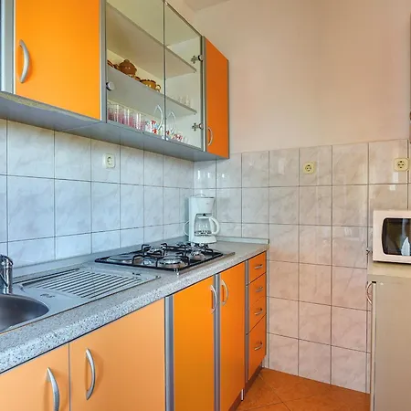Apartment With A Parking Space - 22794